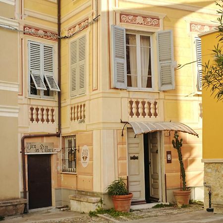 B&B Giardinidivale A 2 Chilometri Da Finale Ligure ボルジョ・ヴェレッツィ エクステリア 写真